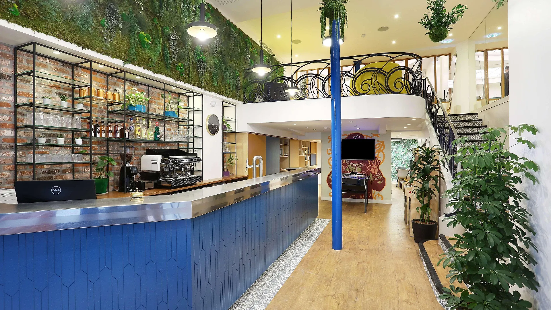 Hotel The Playce By Happyculture
