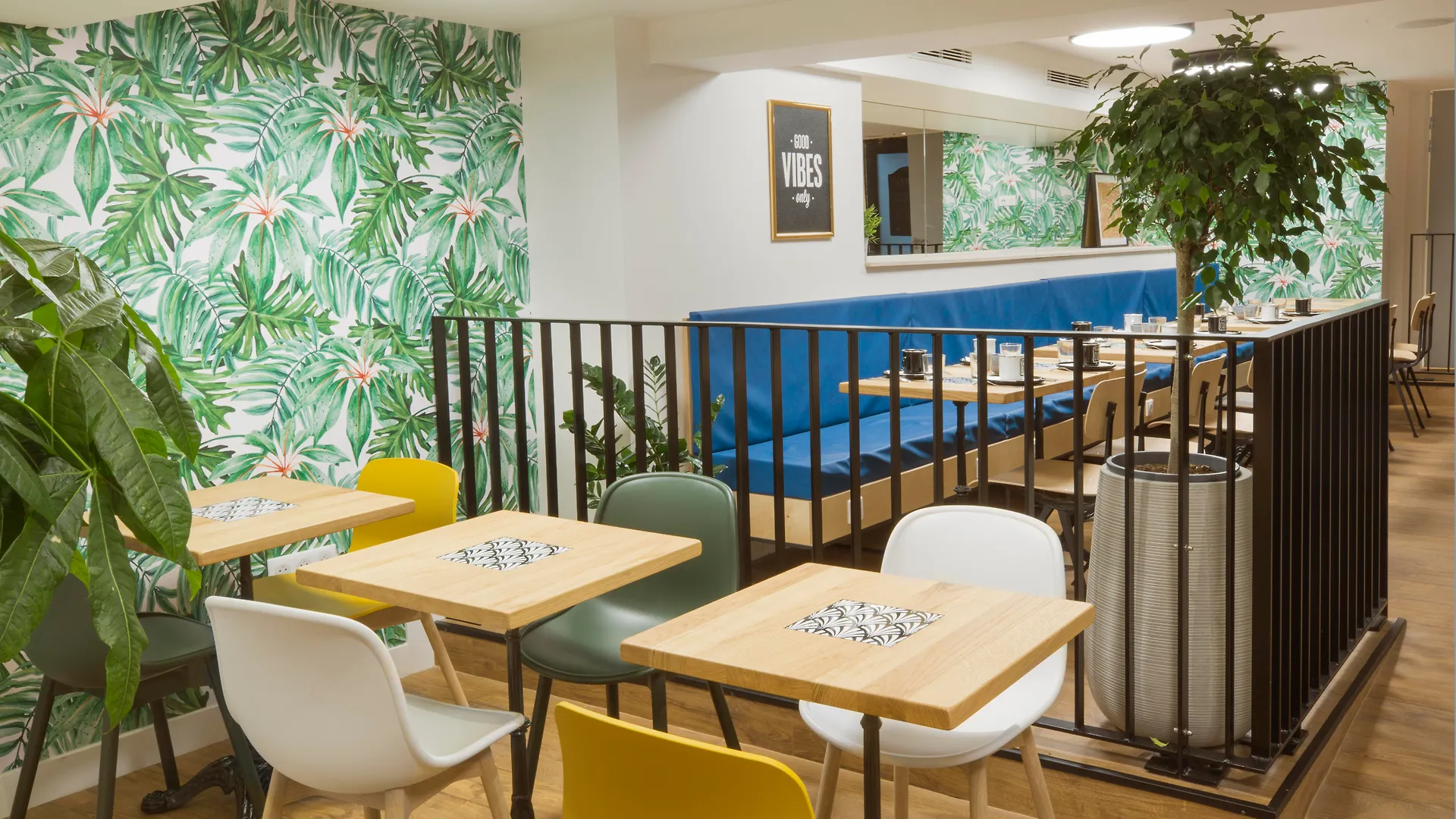 Hotel The Playce By Happyculture
